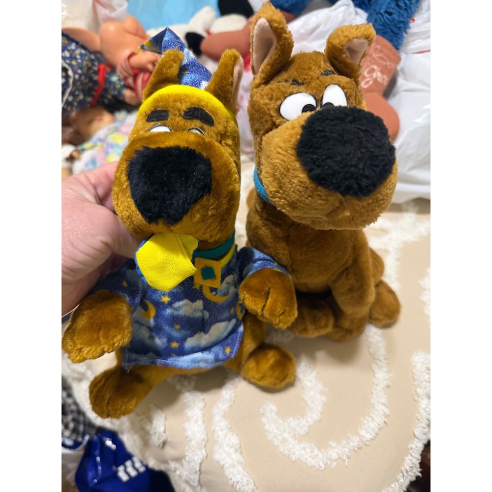 scooby doo plush. LOT OF‎ 2